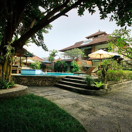 Hotel The Taman Ayu Seminyak Exterior foto